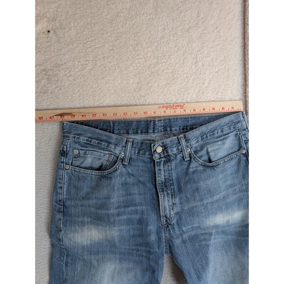 Levis 514 Jeans Mens 36x32 Blue Faded Whiskered Denim Straight Leg Cotton READ - Picture 4 of 16